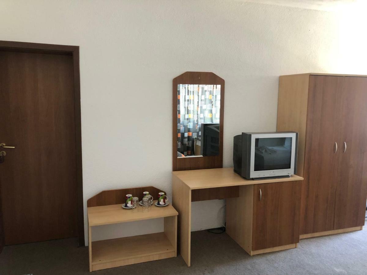Хотел Милев キテン エクステリア 写真